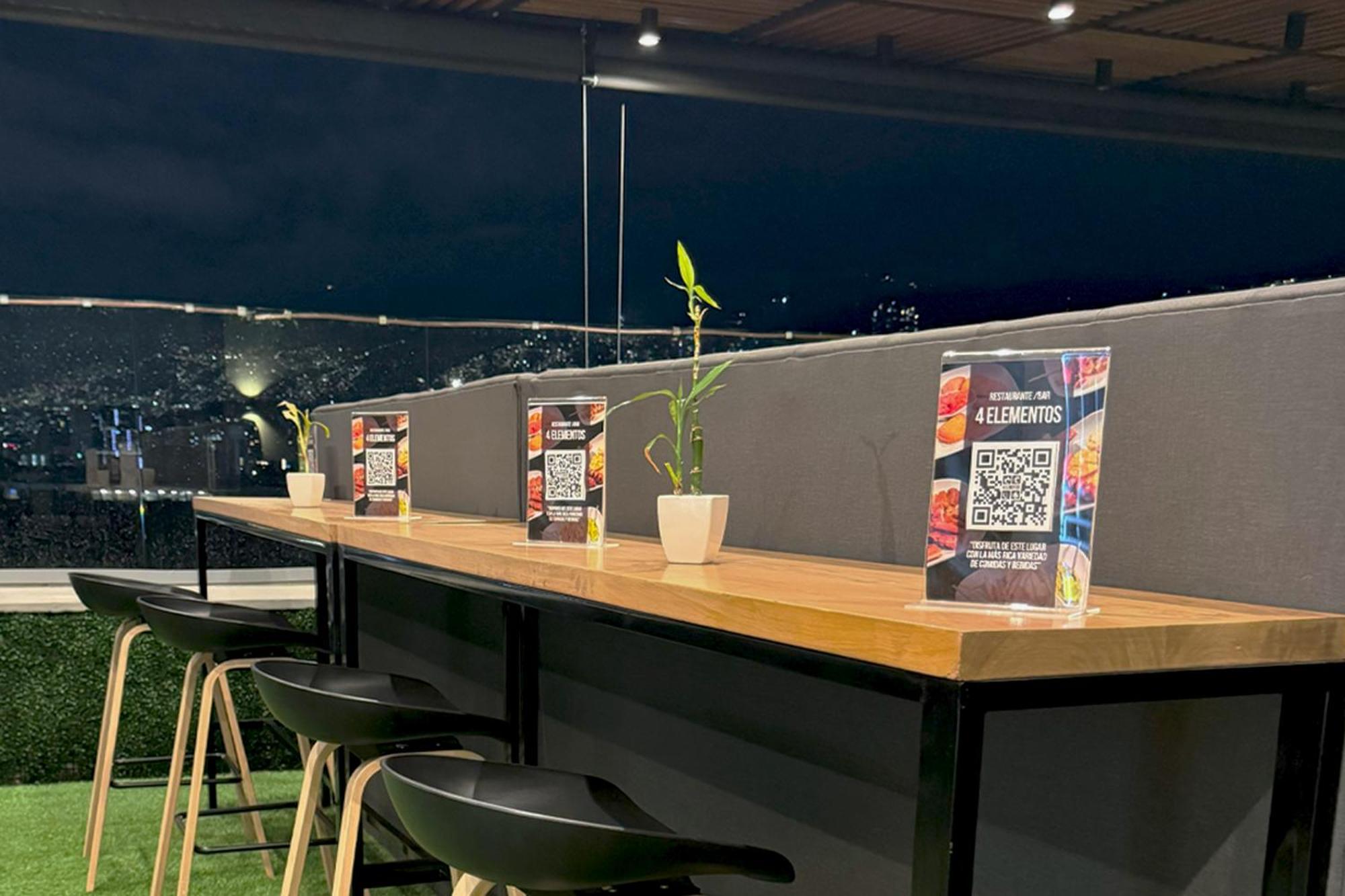 4 Sur Hotel Medellín Kültér fotó